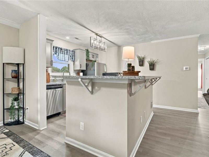1818 Harbour Circle NW, Unit 12D, Canton, OH 44708 Photo 10