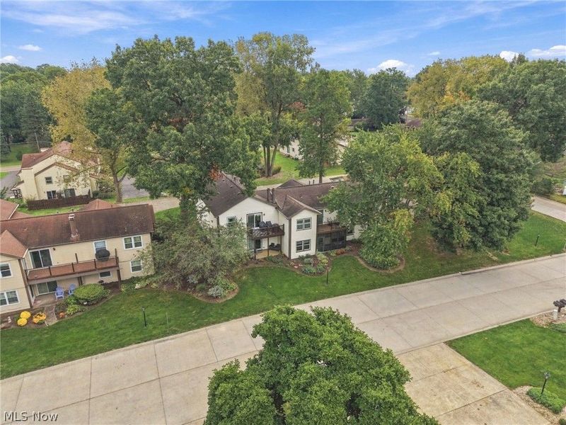 1818 Harbour Circle NW, Unit 12D, Canton, OH 44708 Photo 24