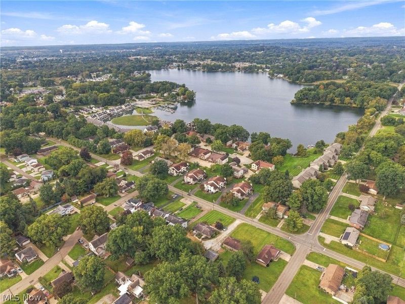 1818 Harbour Circle NW, Unit 12D, Canton, OH 44708 Photo 27