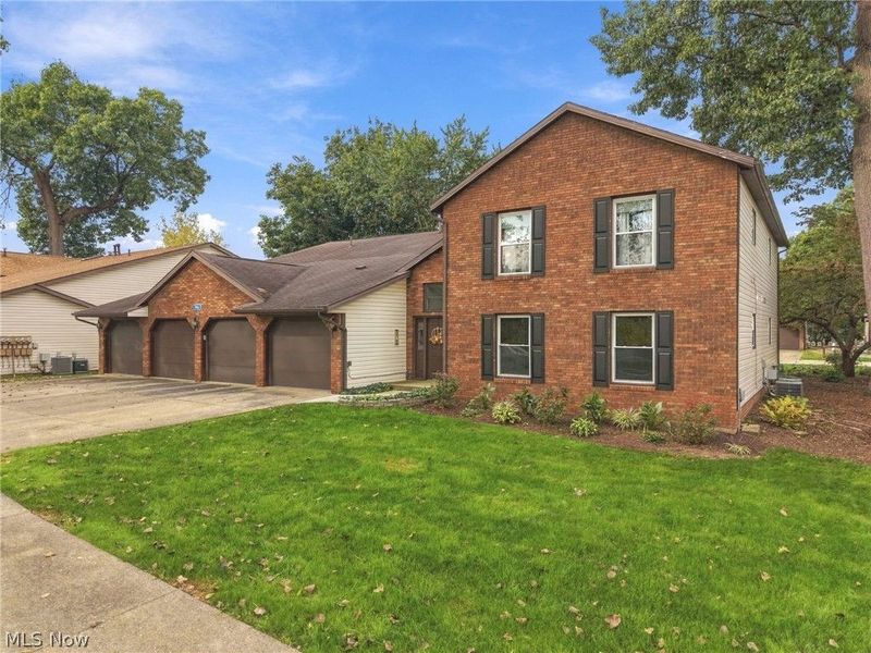 1818 Harbour Circle NW, Unit 12D, Canton, OH 44708 Photo 32