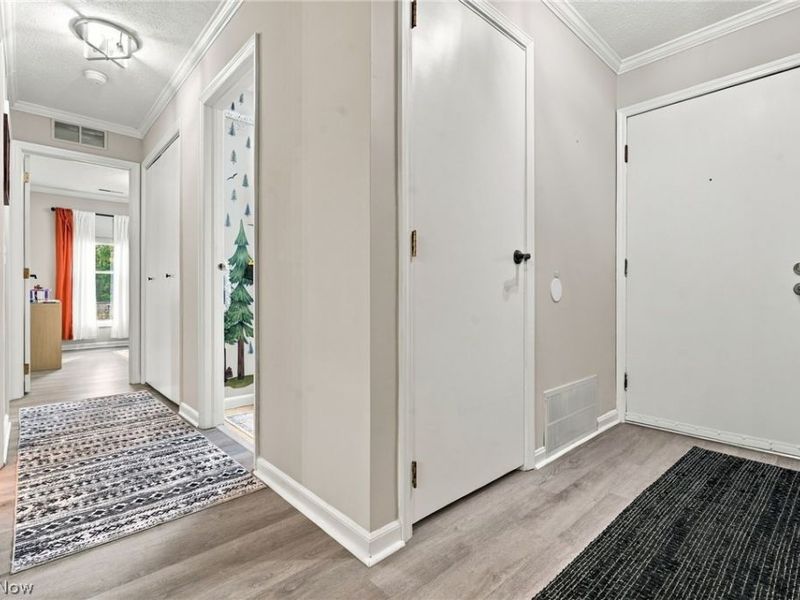 1818 Harbour Circle NW, Unit 12D, Canton, OH 44708 Photo 4