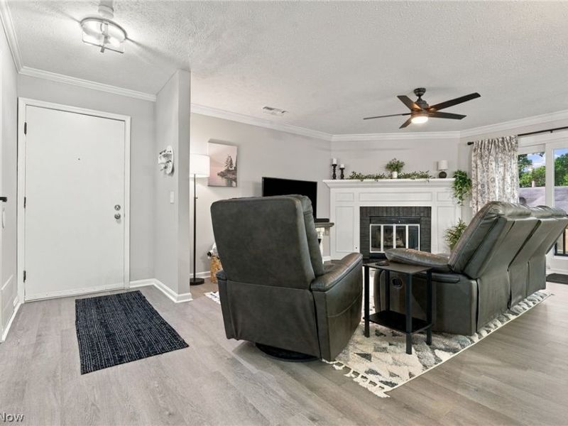 1818 Harbour Circle NW, Unit 12D, Canton, OH 44708 Photo 6