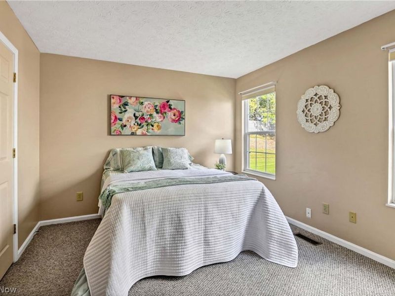 31170 Lily Lane, North Olmsted, OH 44070 Photo 30