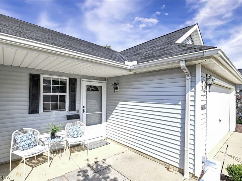 31170 Lily Lane, North Olmsted, OH 44070 Photo 36