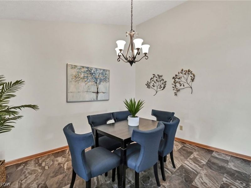 31170 Lily Lane, North Olmsted, OH 44070 Photo 7