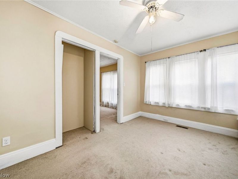 259 E 324th Street, Willowick, OH 44095 Photo 14