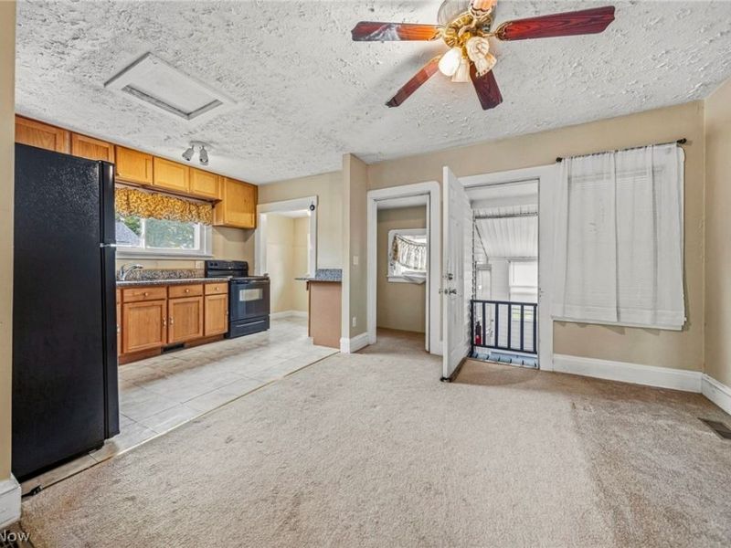 259 E 324th Street, Willowick, OH 44095 Photo 15