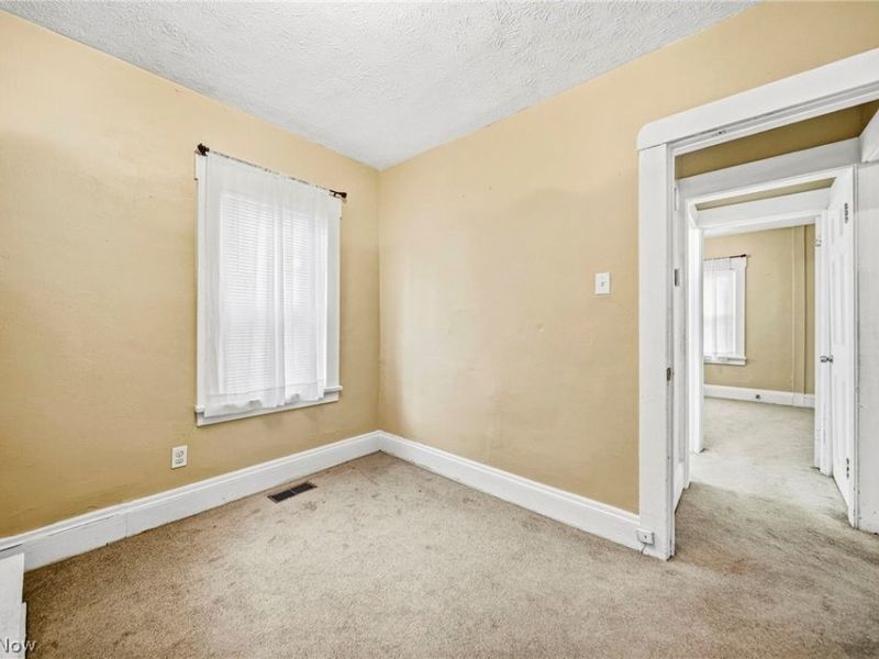 259 E 324th Street, Willowick, OH 44095 Photo 21