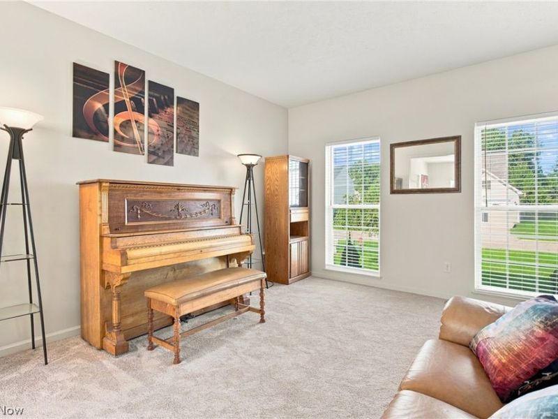 7372 Meadow Brooke Way, Northfield, OH 44067 Photo 13