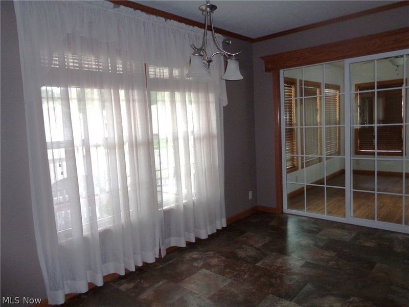 326 Gemini Drive, Dover, OH 44622 Photo 10