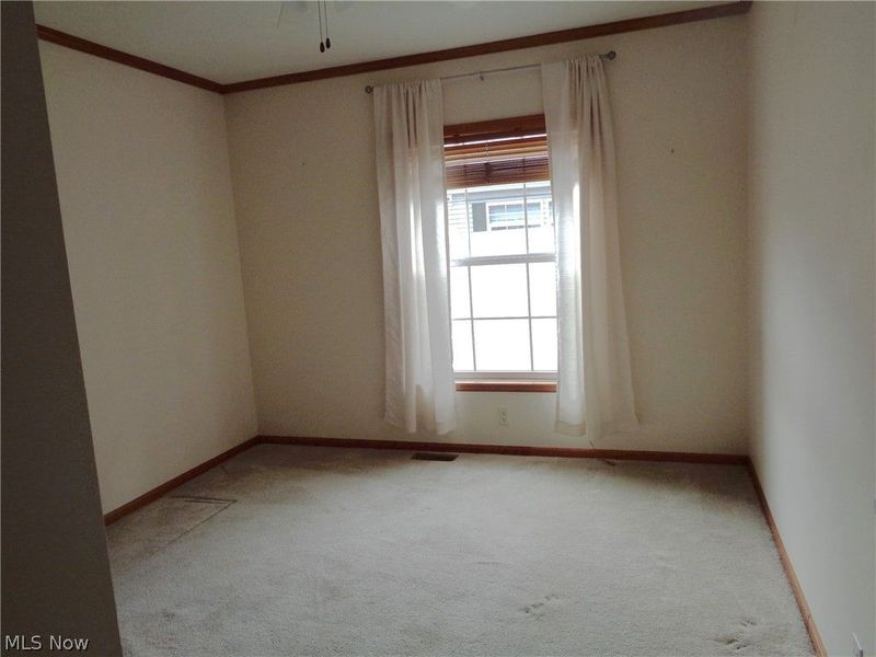 326 Gemini Drive, Dover, OH 44622 Photo 15