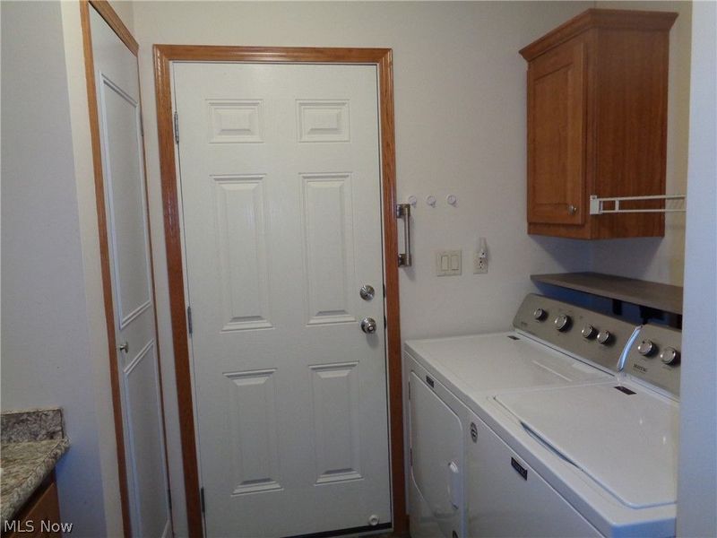 326 Gemini Drive, Dover, OH 44622 Photo 18