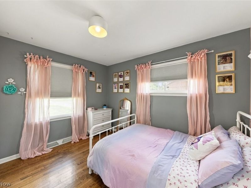 5987 Burns Road, North Olmsted, OH 44070 Photo 18
