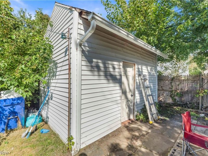 433 E 156th Street, Cleveland, OH 44110 Photo 26