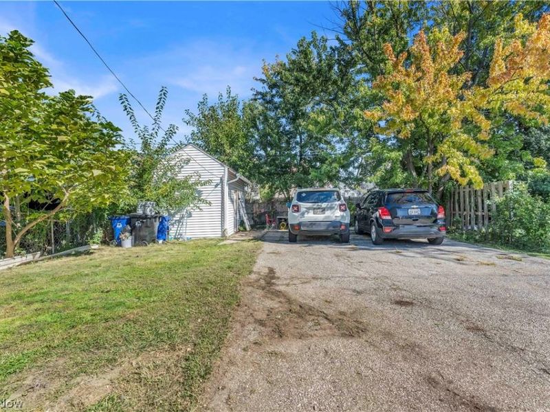 433 E 156th Street, Cleveland, OH 44110 Photo 27