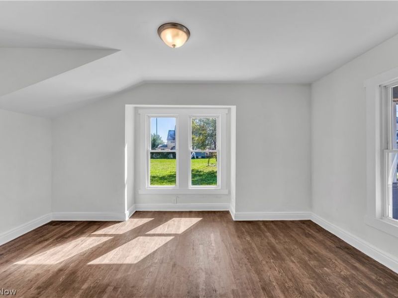 433 E 156th Street, Cleveland, OH 44110 Photo 8