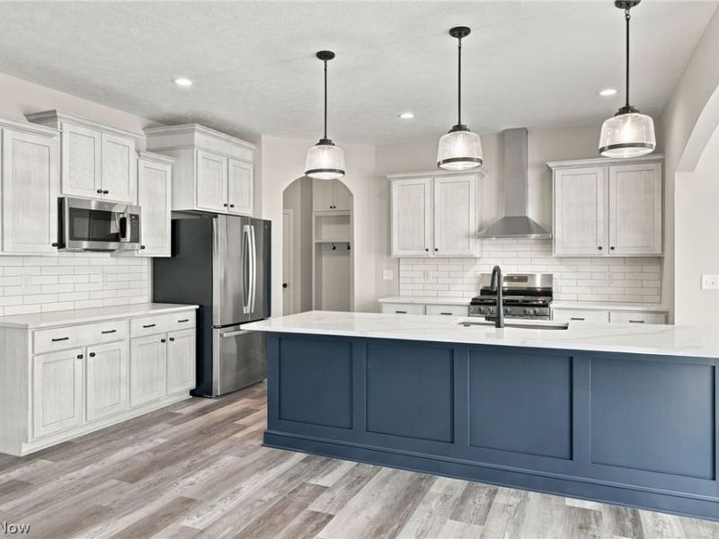 7469 Emerald Glen Avenue NW, Canal Fulton, OH 44614 Photo 8