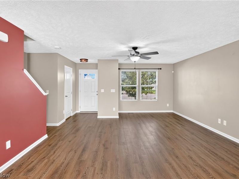 106 Preserve Circle, Amherst, OH 44001 Photo 3