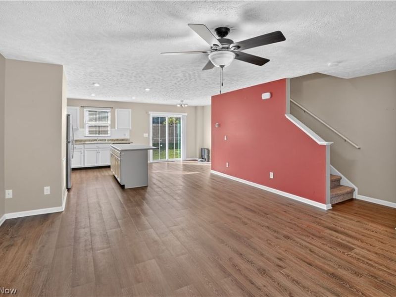 106 Preserve Circle, Amherst, OH 44001 Photo 6