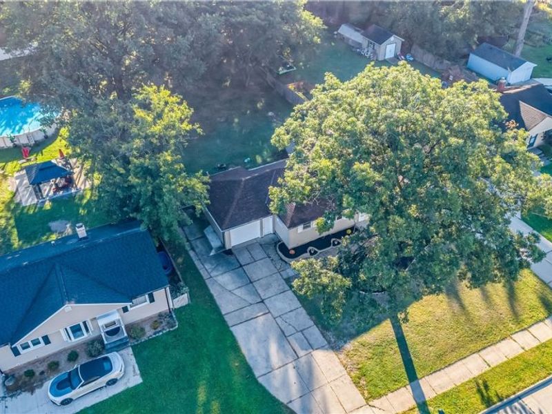 5861 Stearns Road, North Olmsted, OH 44070 Photo 37