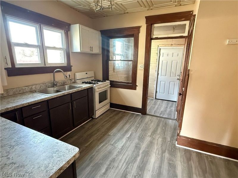 1432 Louisiana Avenue NW, Canton, OH 44703 Photo 3