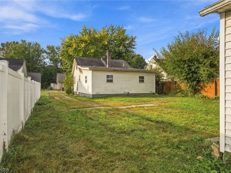 218 Jacob Street NE, Navarre, OH 44662 Photo 20