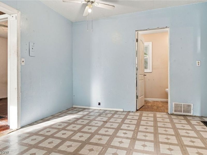 218 Jacob Street NE, Navarre, OH 44662 Photo 7