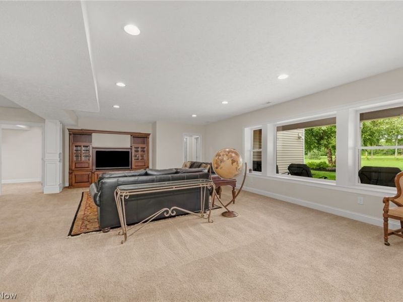 34786 N Legends Way, Grafton, OH 44044 Photo 13