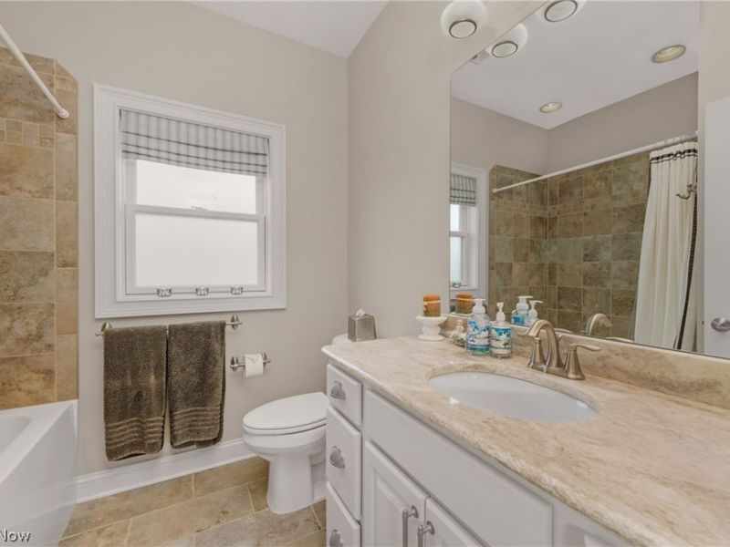 34786 N Legends Way, Grafton, OH 44044 Photo 22