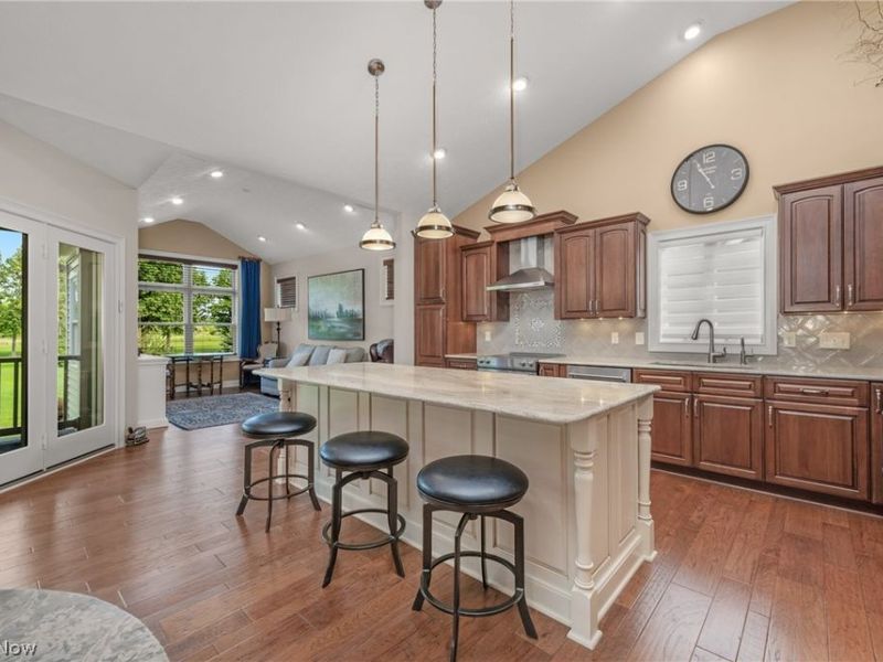 34786 N Legends Way, Grafton, OH 44044 Photo 3