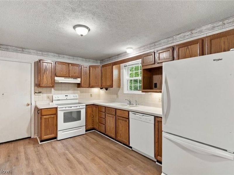 3414 E Prescott Circle, Cuyahoga Falls, OH 44223 Photo 7