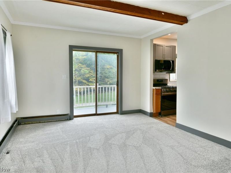 892 Yankee Run Road, Masury, OH 44438 Photo 10
