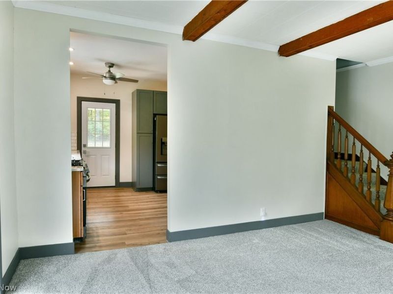 892 Yankee Run Road, Masury, OH 44438 Photo 11