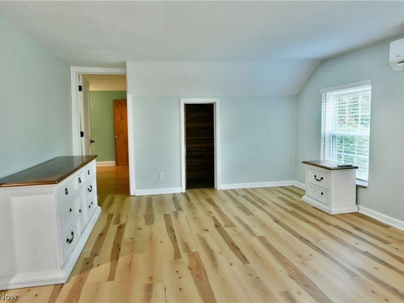 892 Yankee Run Road, Masury, OH 44438 Photo 30