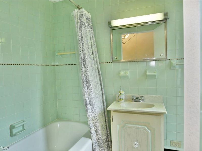 892 Yankee Run Road, Masury, OH 44438 Photo 45