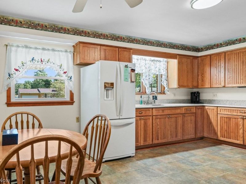633 Fairview Place, Alliance, OH 44601 Photo 10