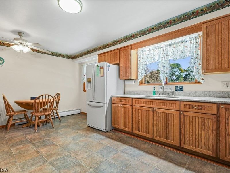 633 Fairview Place, Alliance, OH 44601 Photo 13