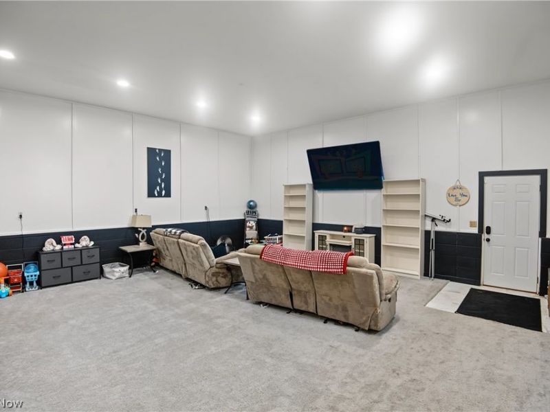 1301 Collar Price Road, Hubbard, OH 44425 Photo 8