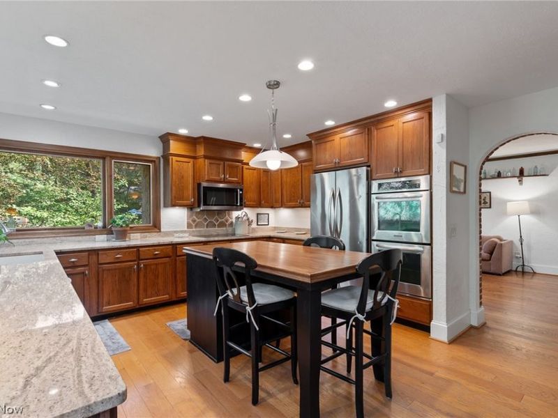 7725 Hearthstone Avenue NW, North Canton, OH 44720 Photo 8