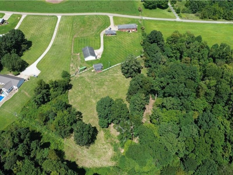 340 D A V Road, Whipple, OH 45788 Photo 3