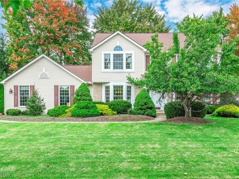 19874 Echo Drive, Strongsville, OH 44149 Photo 1