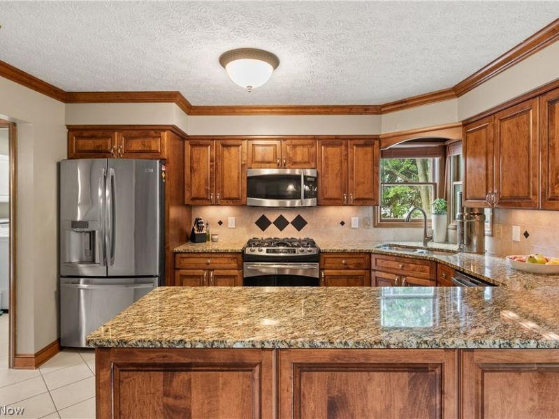19874 Echo Drive, Strongsville, OH 44149 Photo 14