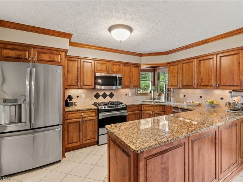 19874 Echo Drive, Strongsville, OH 44149 Photo 17