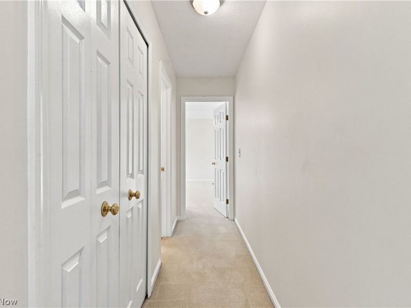 8421 Euclid Avenue, Cleveland, OH 44106 Photo 17