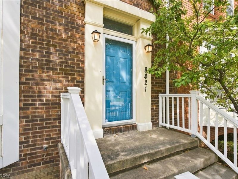 8421 Euclid Avenue, Cleveland, OH 44106 Photo 35