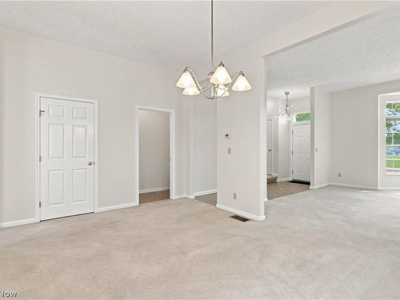 8421 Euclid Avenue, Cleveland, OH 44106 Photo 7