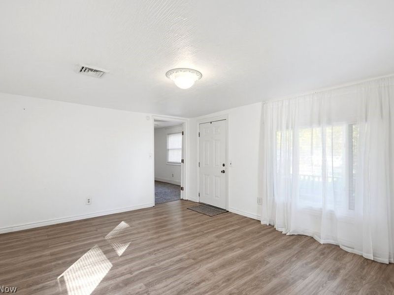 2456 Delaware Avenue, Akron, OH 44312 Photo 13