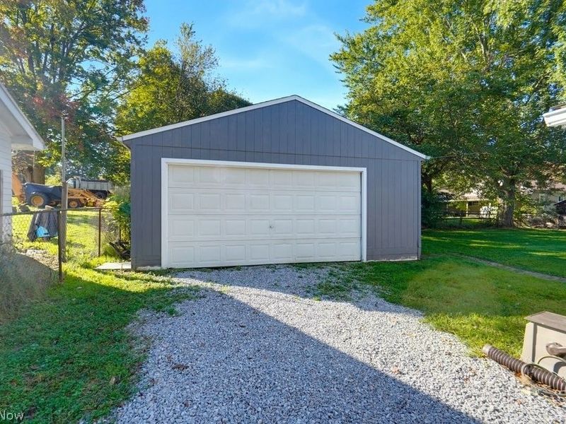 2456 Delaware Avenue, Akron, OH 44312 Photo 22
