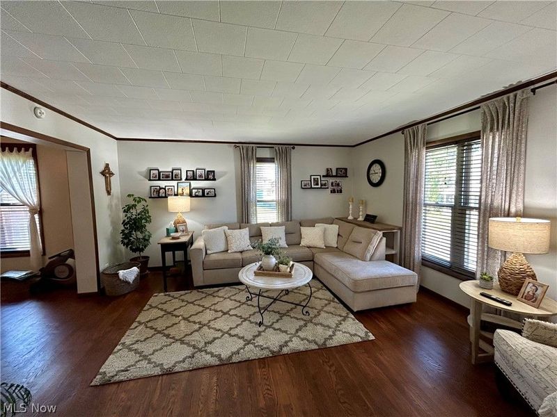 342 St Clair Avenue, Cadiz, OH 43907 Photo 3