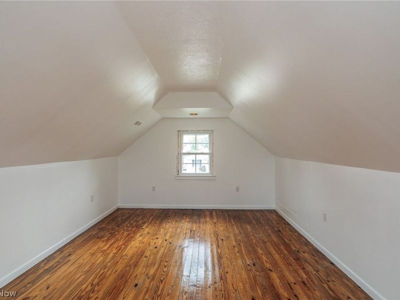 18404 Homeway Road, Cleveland, OH 44135 Photo 14